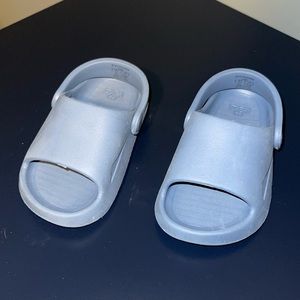 ZARA toddler size 6.5 sandal